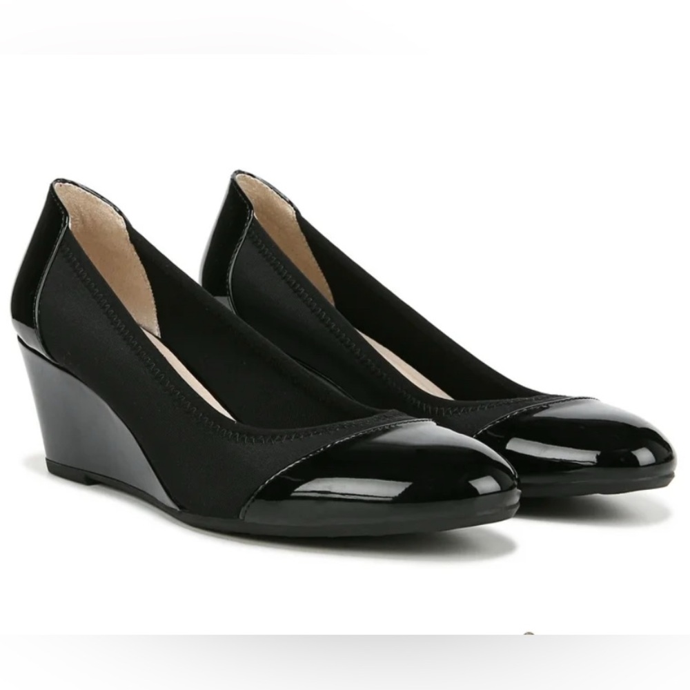 *NWOT! LIFESTRIDE SOFT SYSTEM “Black” Patent Leather Wedges, WM’S SZ-8.5